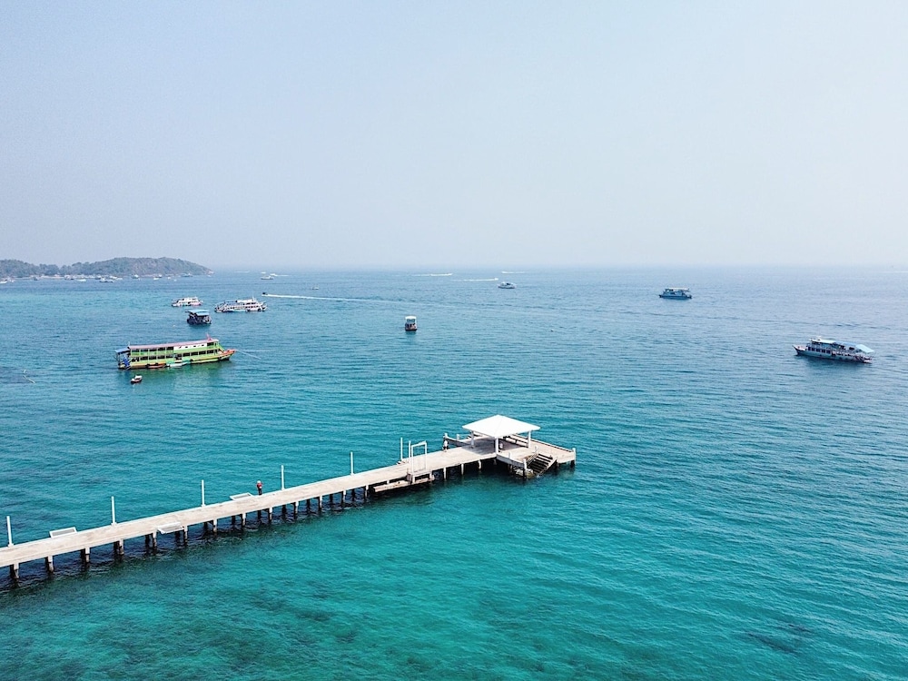 Rimtalay Resort Koh Larn 42/48