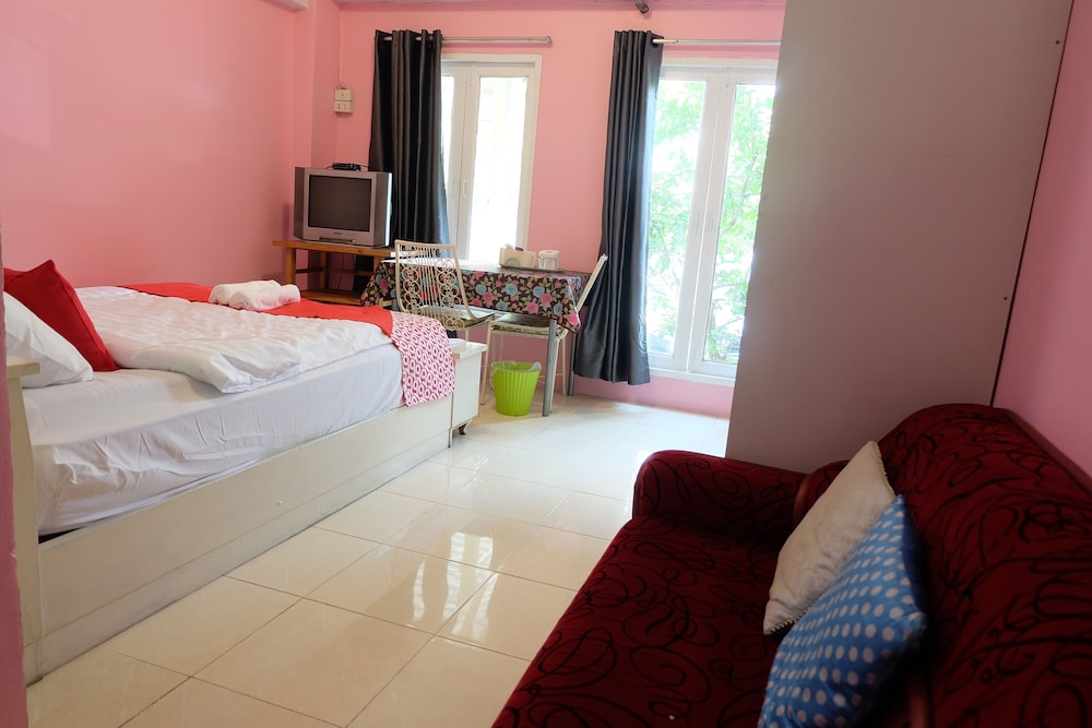 OYO 75429 101 Place Navanakorn 20/43