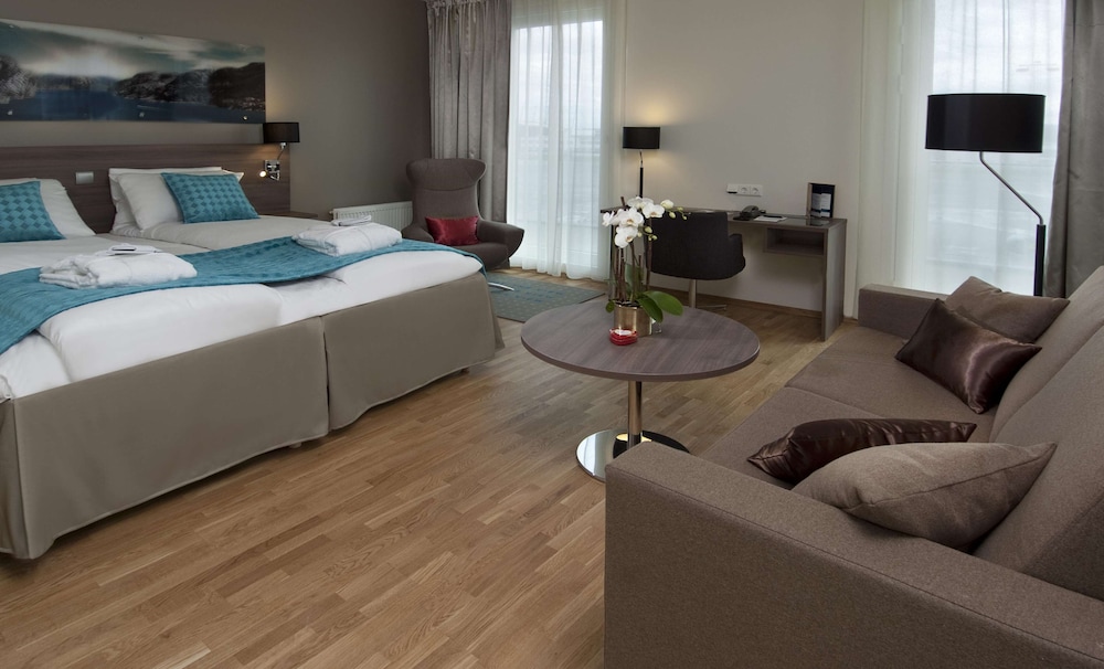 Scandic Stavanger Airport 25/50