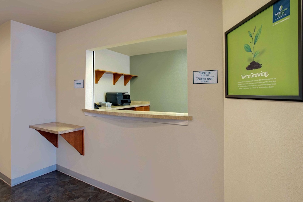 WoodSpring Suites Washington DC Andrews AFB 7/25