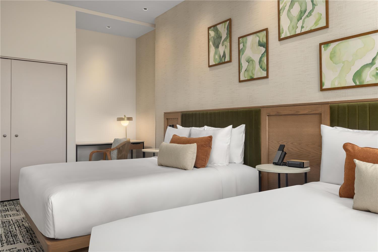 SUPERIOR, 2 QUEEN BEDS