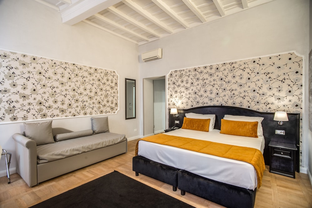 SUPERIOR, DELUXE, DOUBLE OR TWIN BED