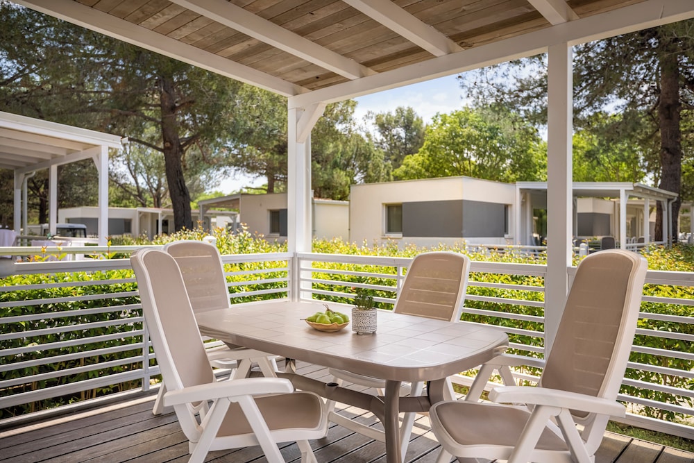 Maistra Camping Porto Sole Mobile Homes 23/35