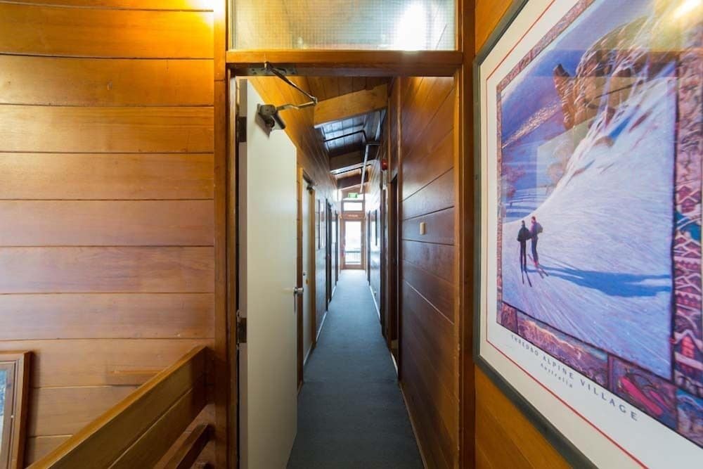 Aneeki Ski Lodge 24/51