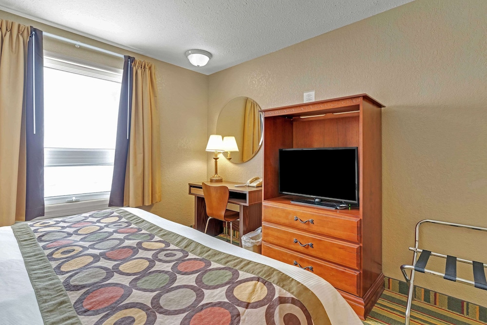 Quality Inn & Suites Grimsby 11/38
