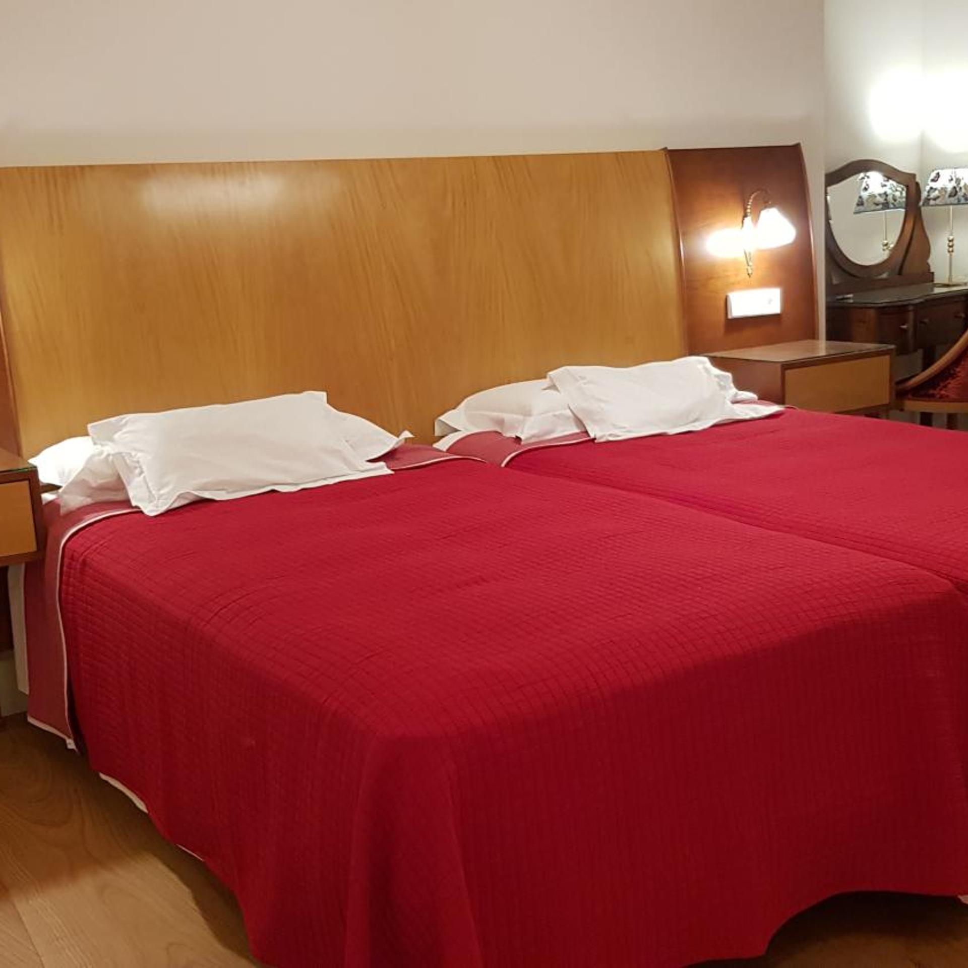 Hotel Monumento Pazo de Orbán e Sangro 23/50