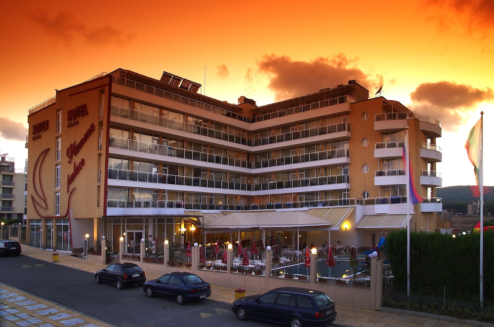 Plamena Palace 3/50
