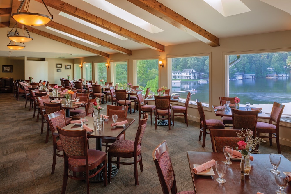 Club Wyndham Resort at Fairfield Mountains 34/50