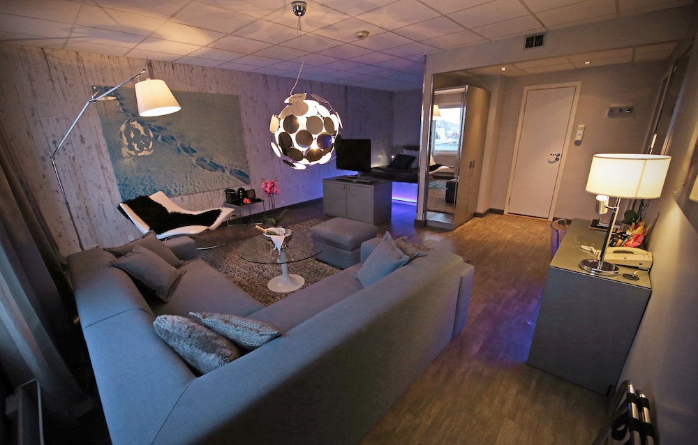Quality Hotel Grand Tromso 45/69