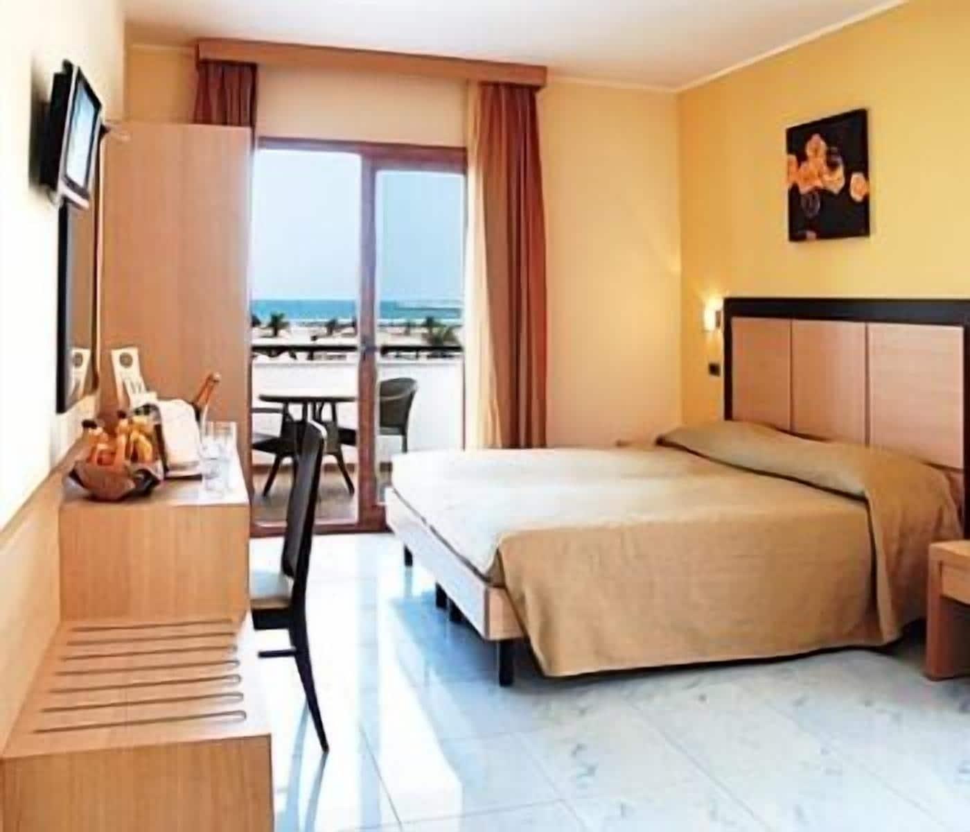 Marc Hotel 14/61