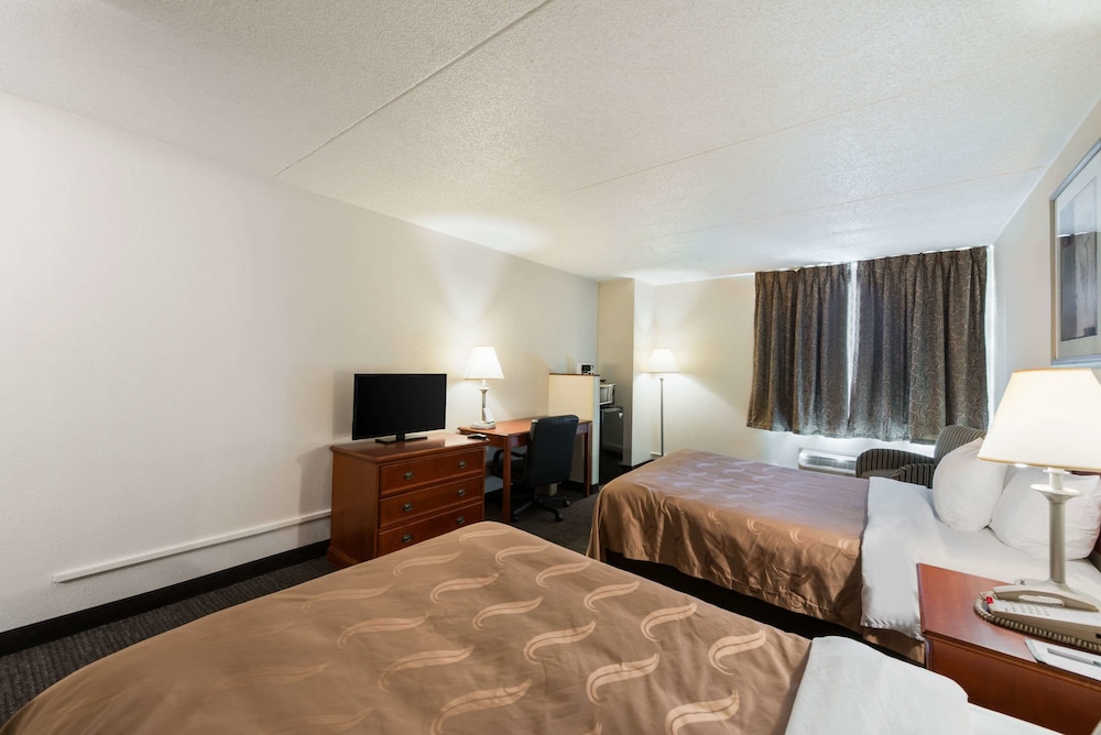 Quality Inn Bradley- Bourbonnais 11/33