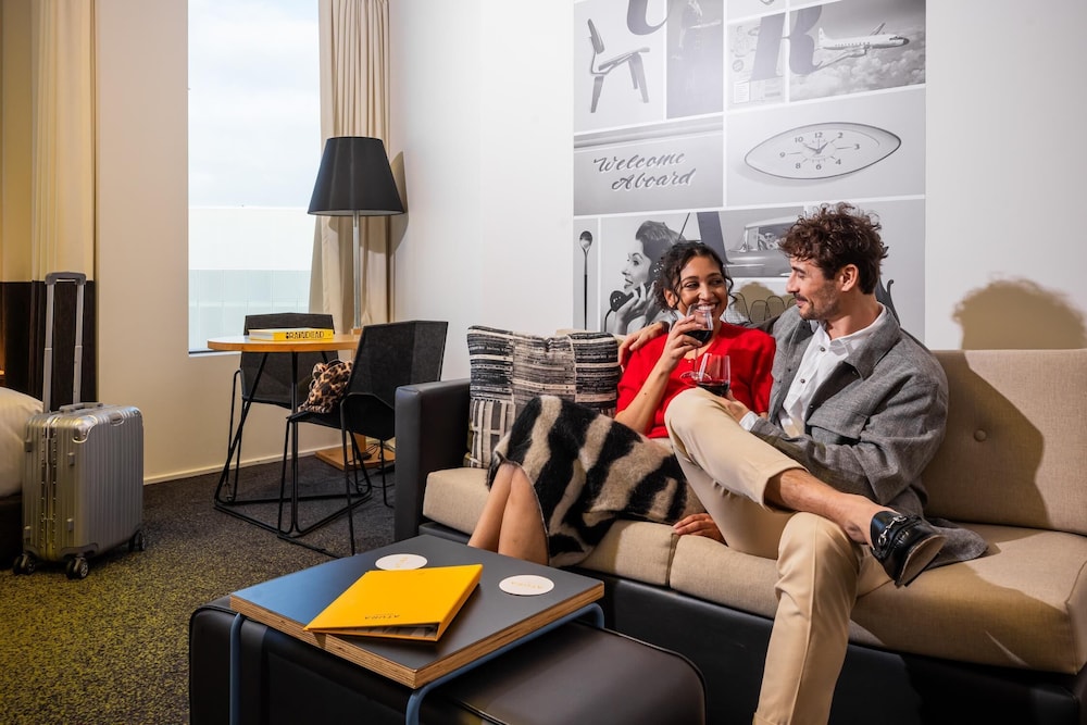 Atura Adelaide Airport Hotel 25/49