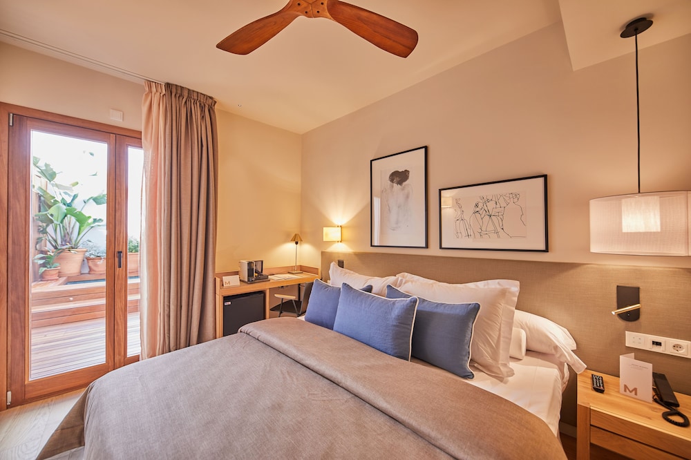 Mon Boutique Hotel 12/64