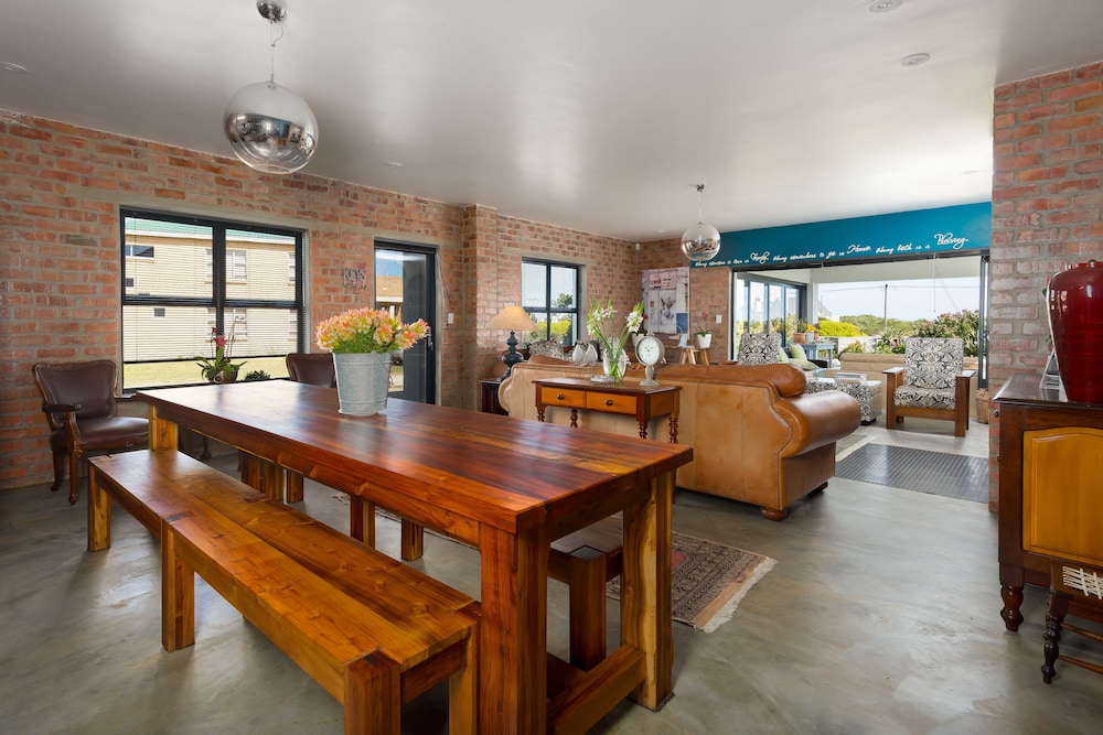 Stay at Friends (Guest house) 7/50