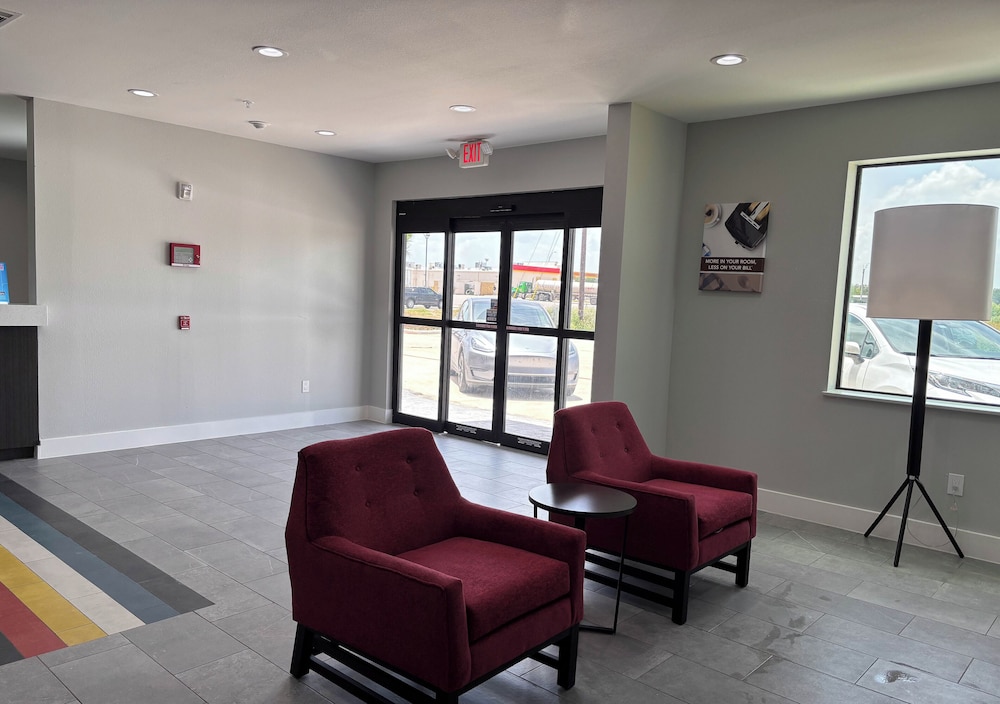 Studio6 Giddings, TX 23/37