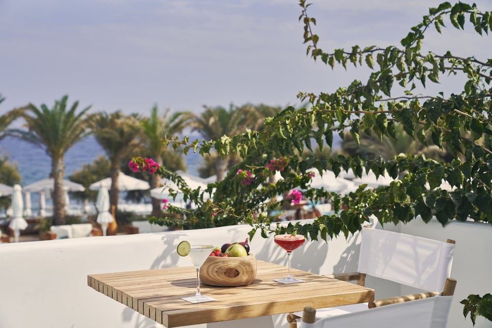 Nikki Beach Resort And Spa Santorini 45/61