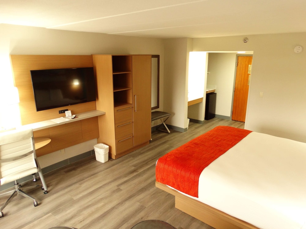 Best Western Plus Executive Hotel 13/37