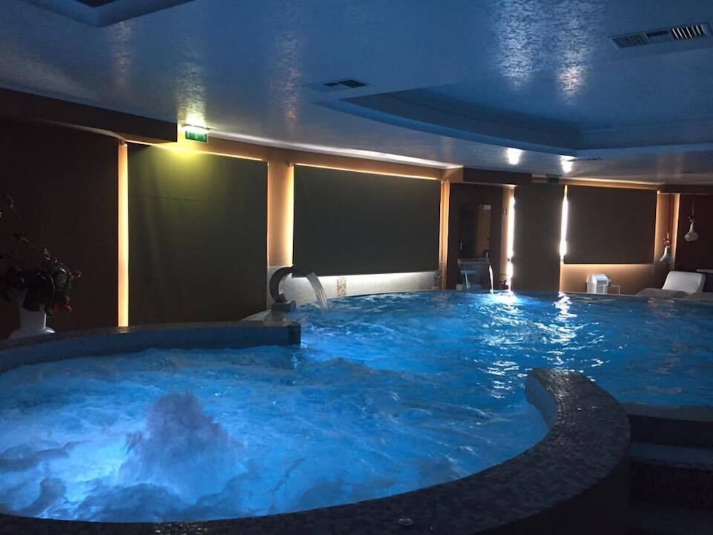 Hotel Club Residence Roscianum 16/40