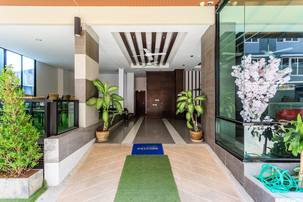 77 Bangla Hotel 2/35