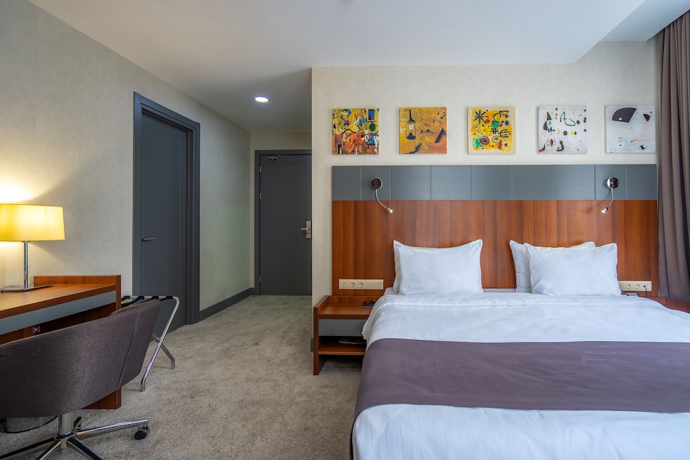 Hotel Atlas Abashidze 10/34
