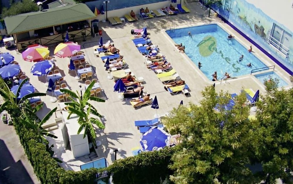 Narcis Apart Hotel 30/34