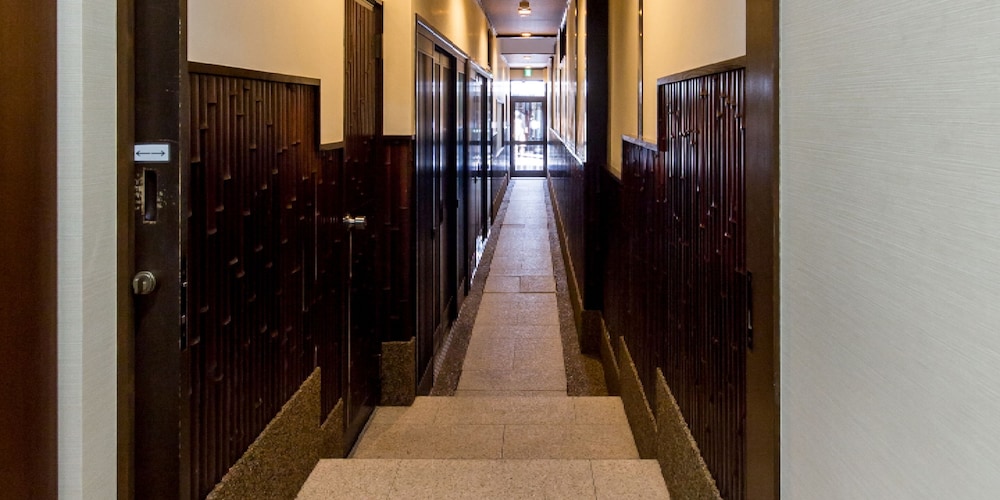 Guest House Na-No-Hana - Hostel Caters To Women 9/15