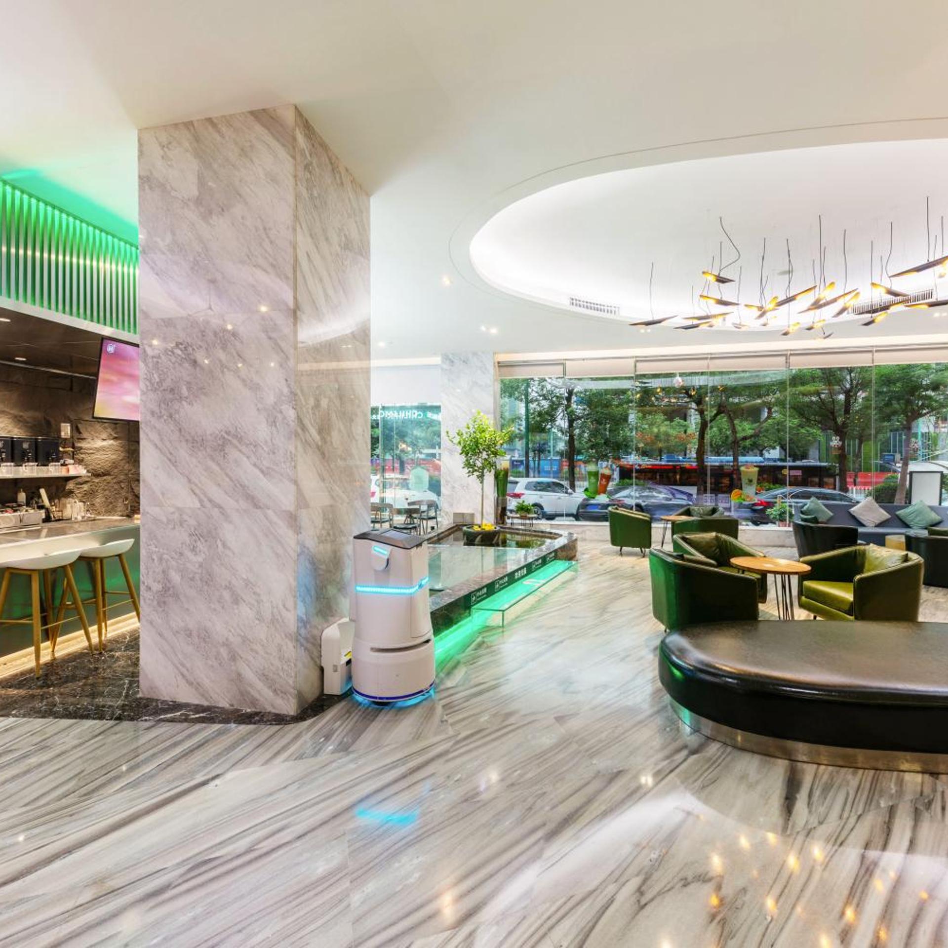 Qian Hai Holiday Hotel 60/68