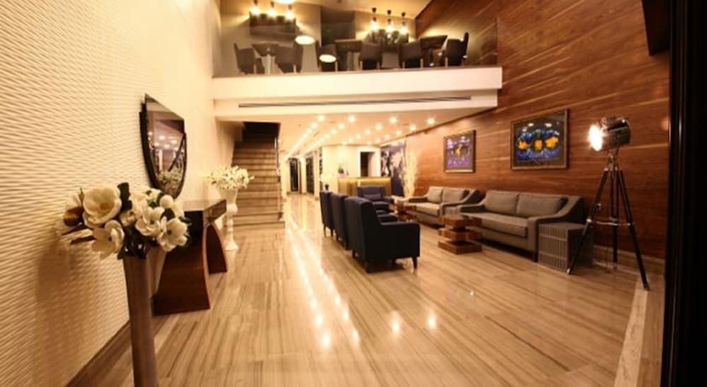 Inera Hotel 34/42