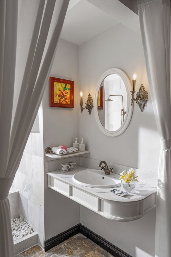 Hoi An Garden Palace Spa 61/62