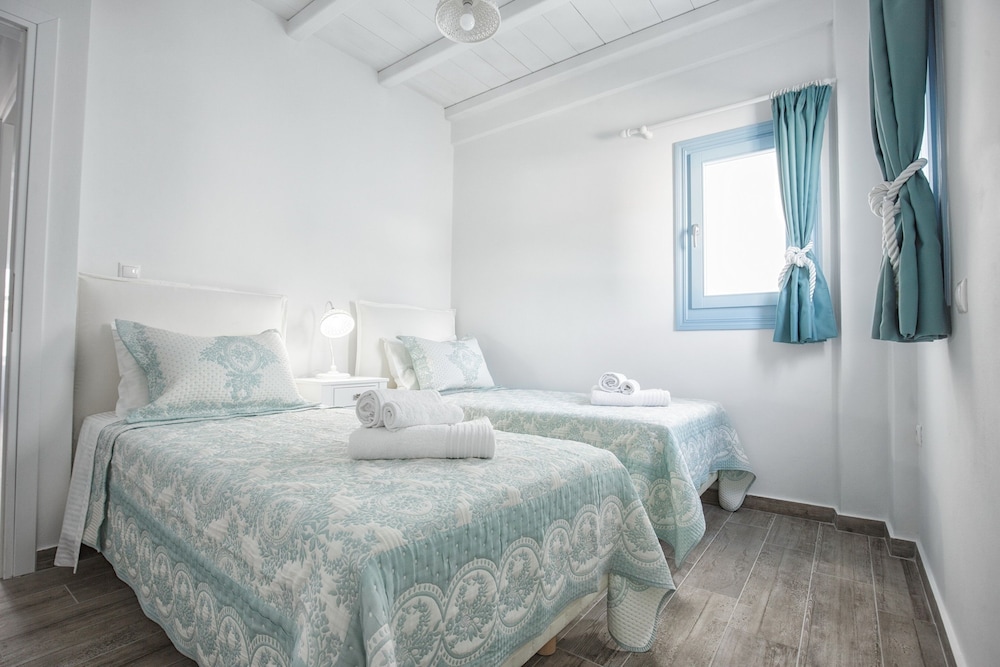 Aegean Sea Villas 11/50
