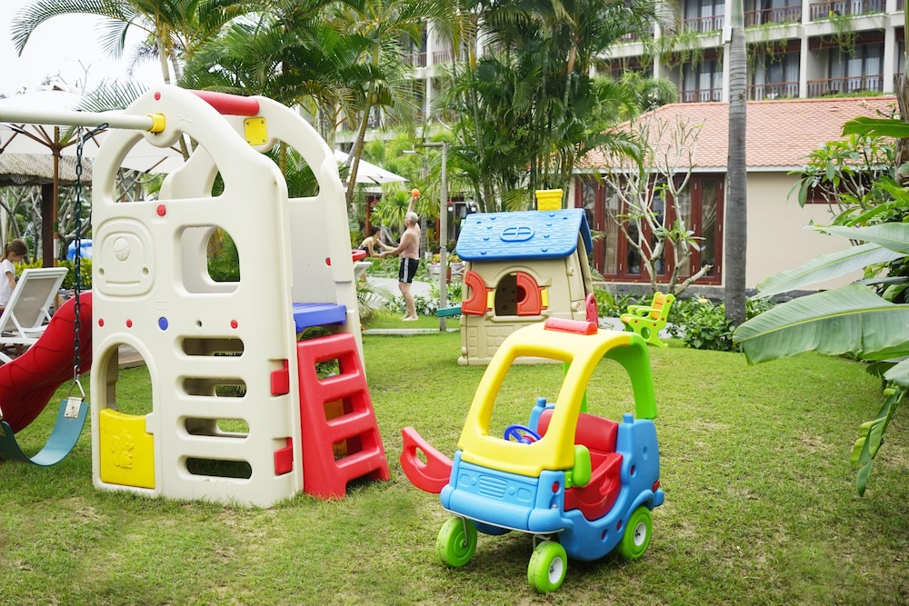Silk Sense Hoi An River Resort 79/88