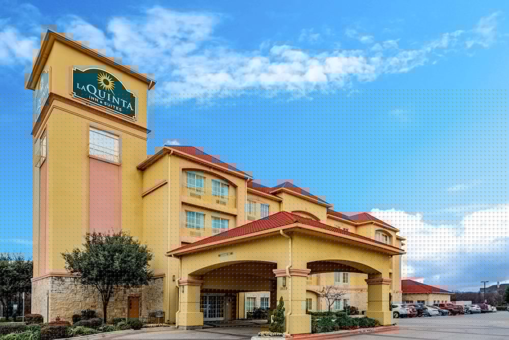 La Quinta Inn & Suites by Wyndham DFW Airport West - Bedford 6/41