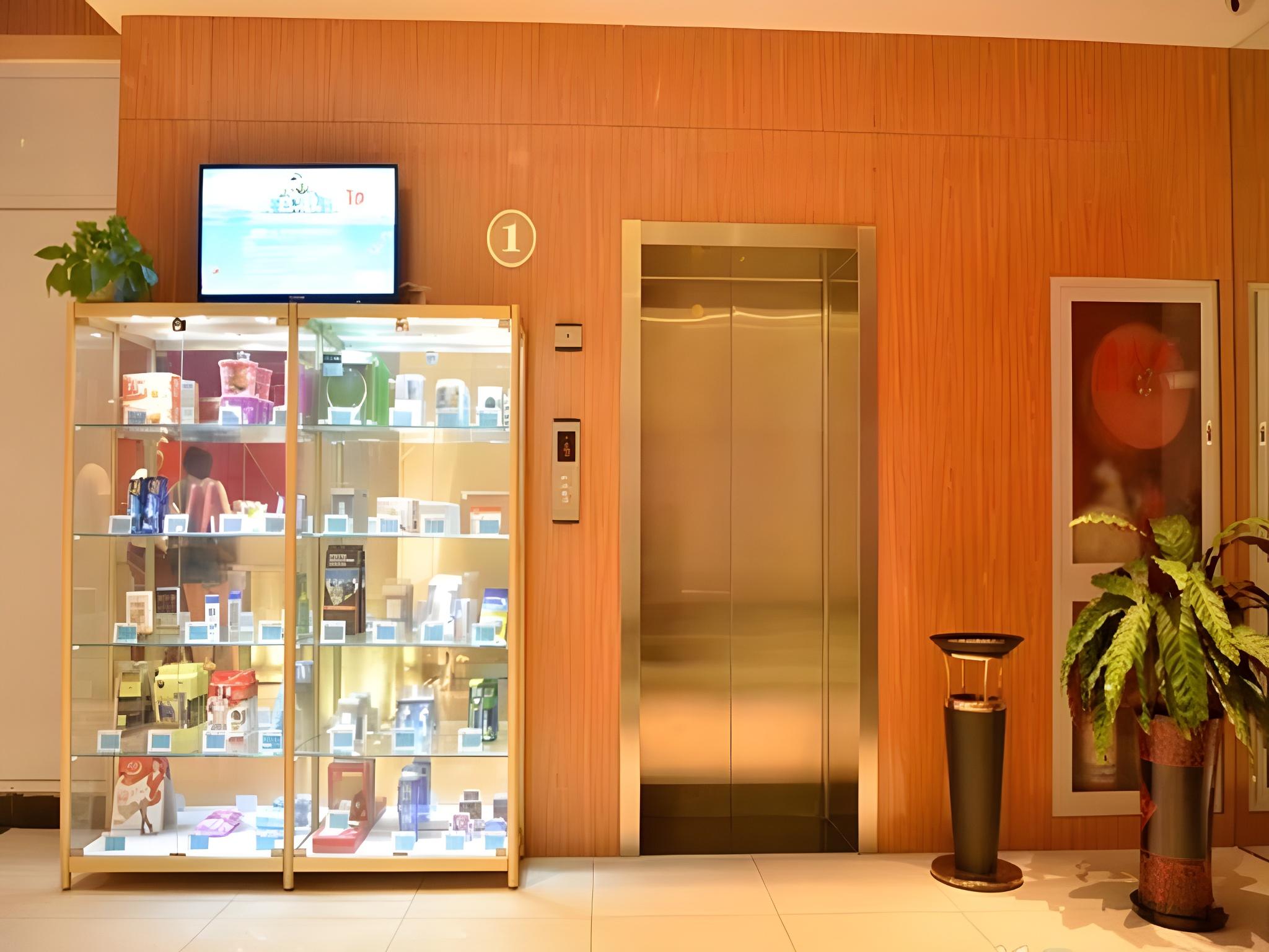 Jinjiang Inn Select (Beijing Pingguoyuan Metro Station) 13/31