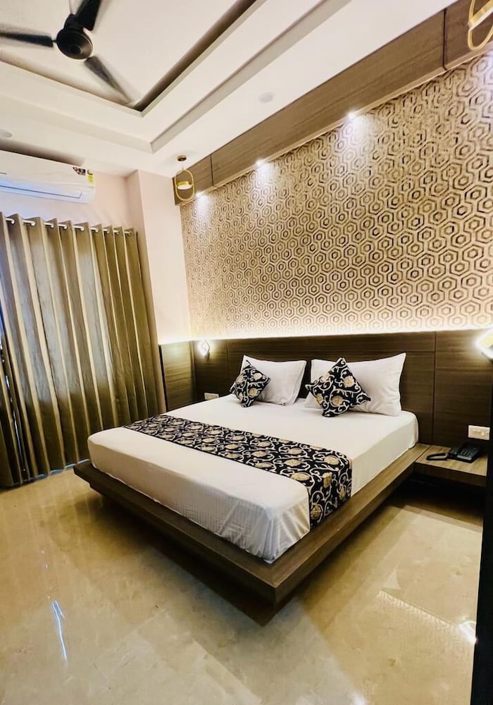R.G Bilkha Hotel and Resorts 9/47