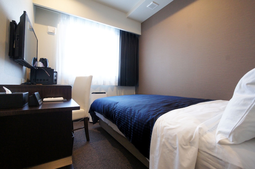 ROOM, SEMI DOUBLE BED, SMOKING