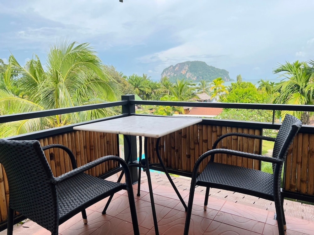 Baan Taranya Koh Yao Yai 64/76