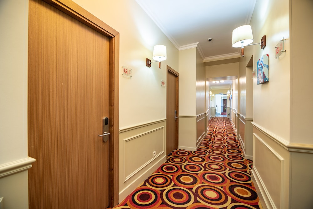 Mildom Hotel photo5
