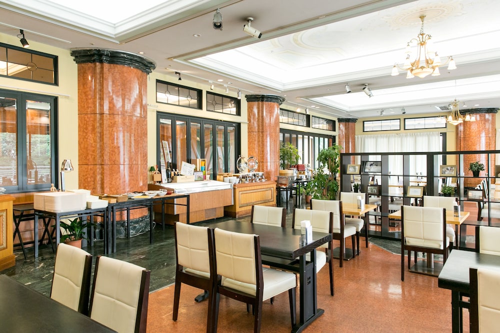 Hotel Crystal Palace 17/25