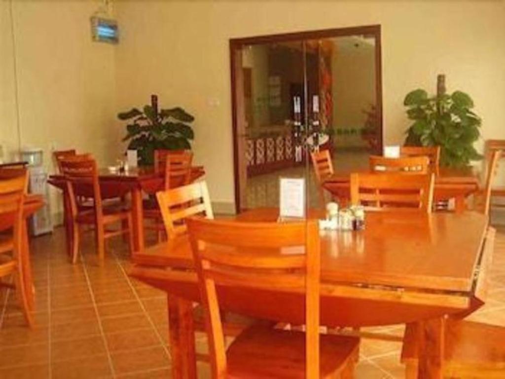 Greentree Inn Zhongshan Nanlang Town Light Rail Station Hotel 38/44