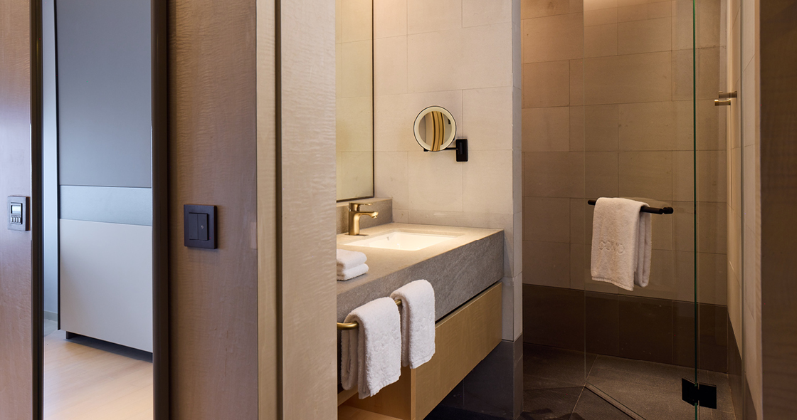 METROPOLITAN SUITE