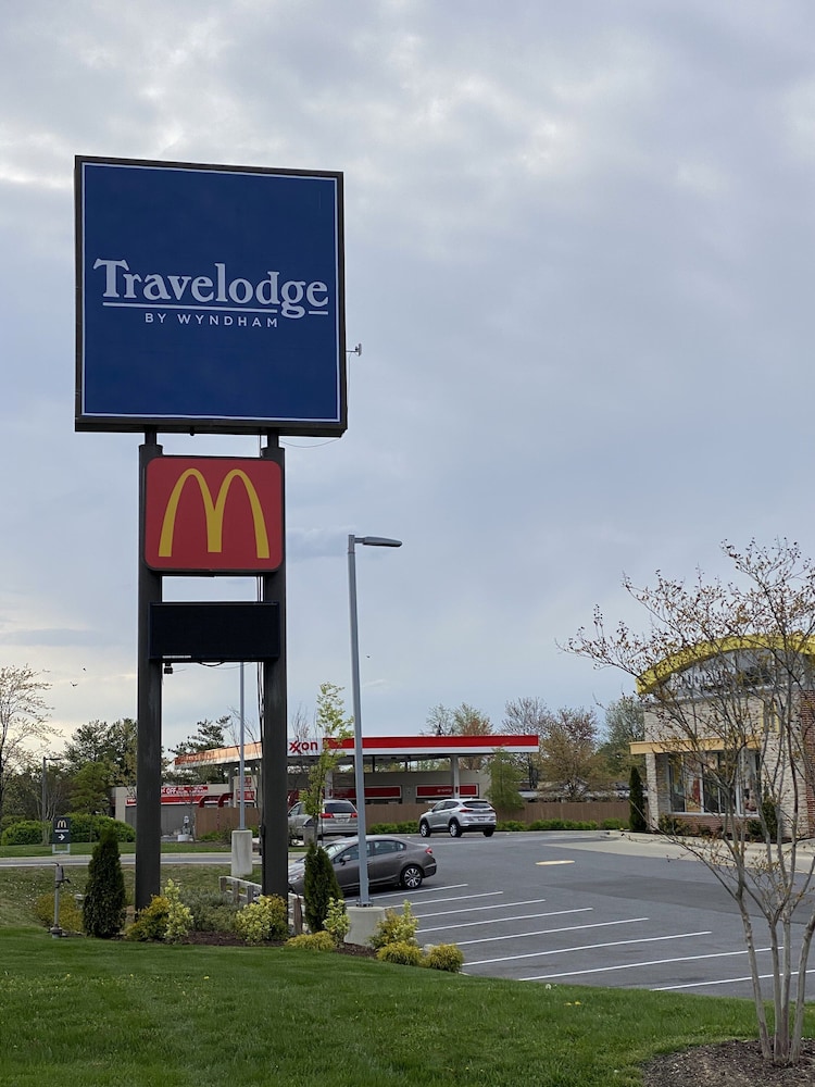 Travelodge by Wyndham Laurel 6/59