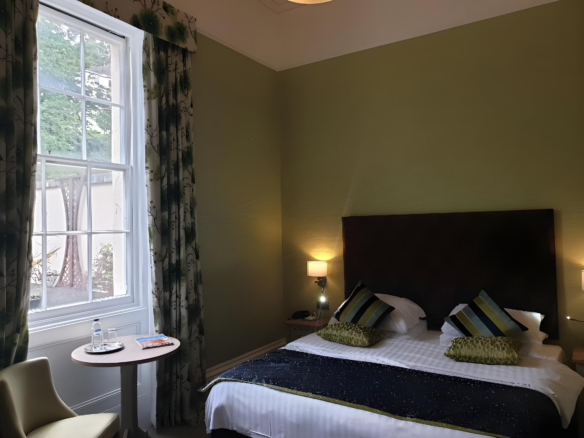 Inland, Classic, Twin Beds