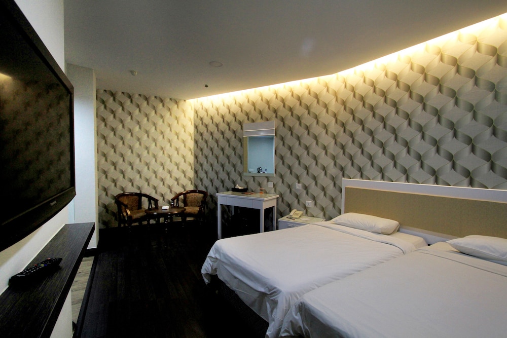 Ming Star Hotel 33/64