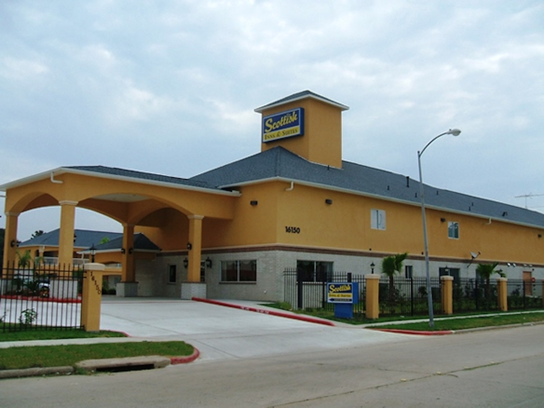 Scottish Inns Suites Timber Creek Houston 8/41