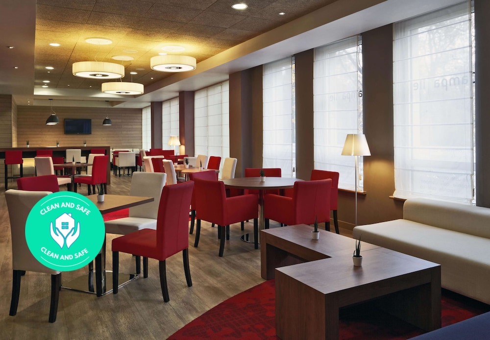 restaurant-cafeteria