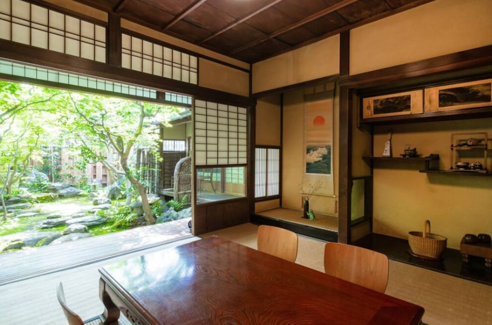 Guesthouse Koiya 54/64