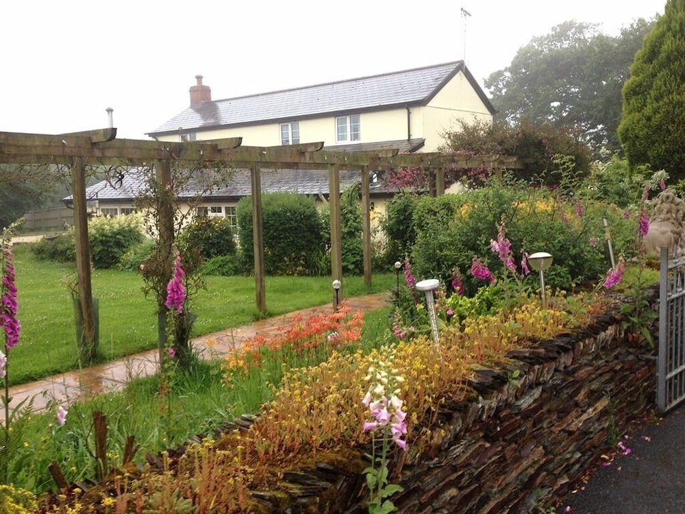Barton Gate Farm Guesthouse 1/50