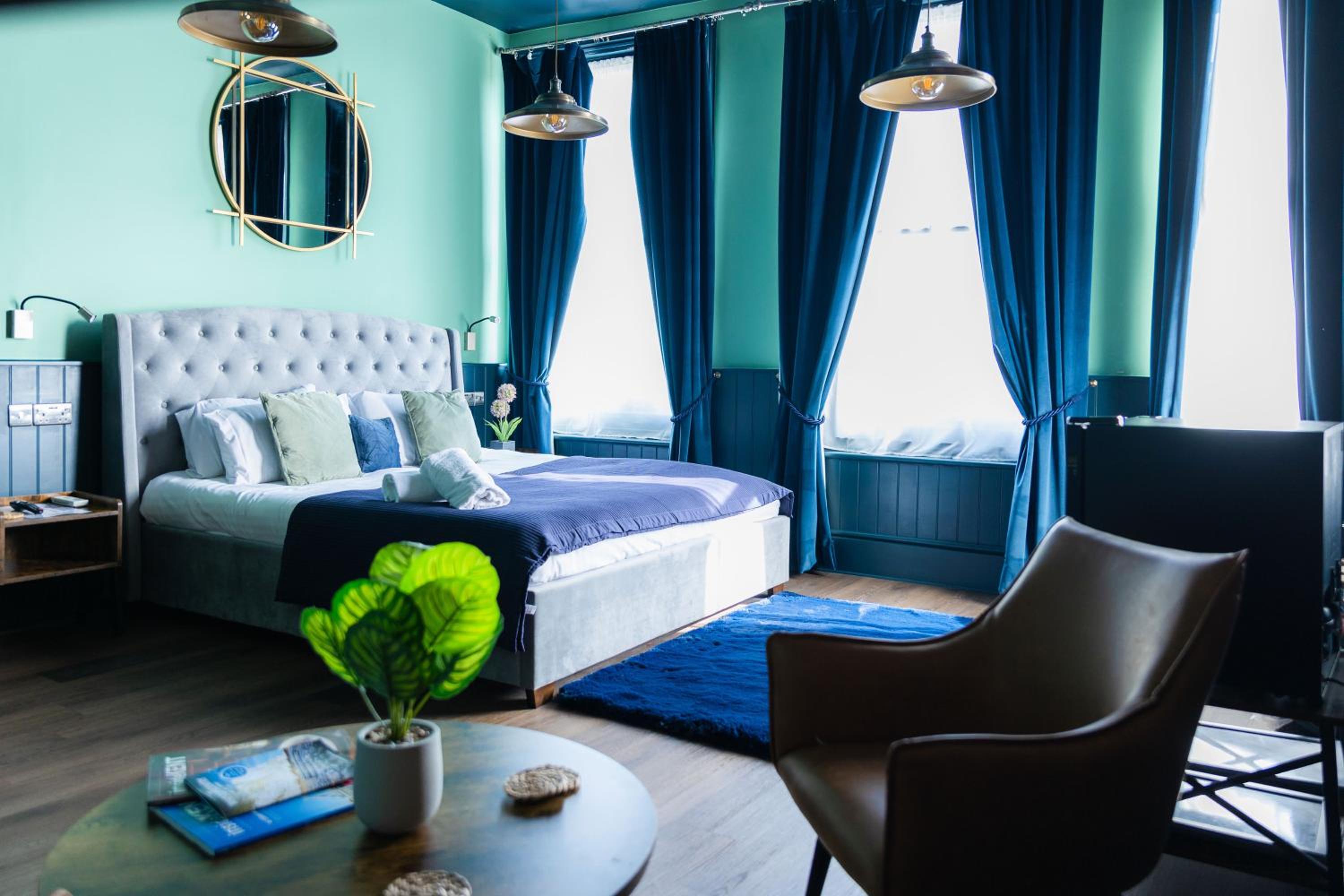 The Clarendon Hotel 14/24