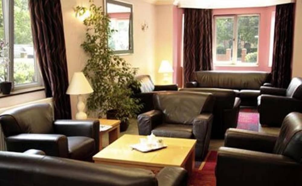 Parkside International Hotel 27/41