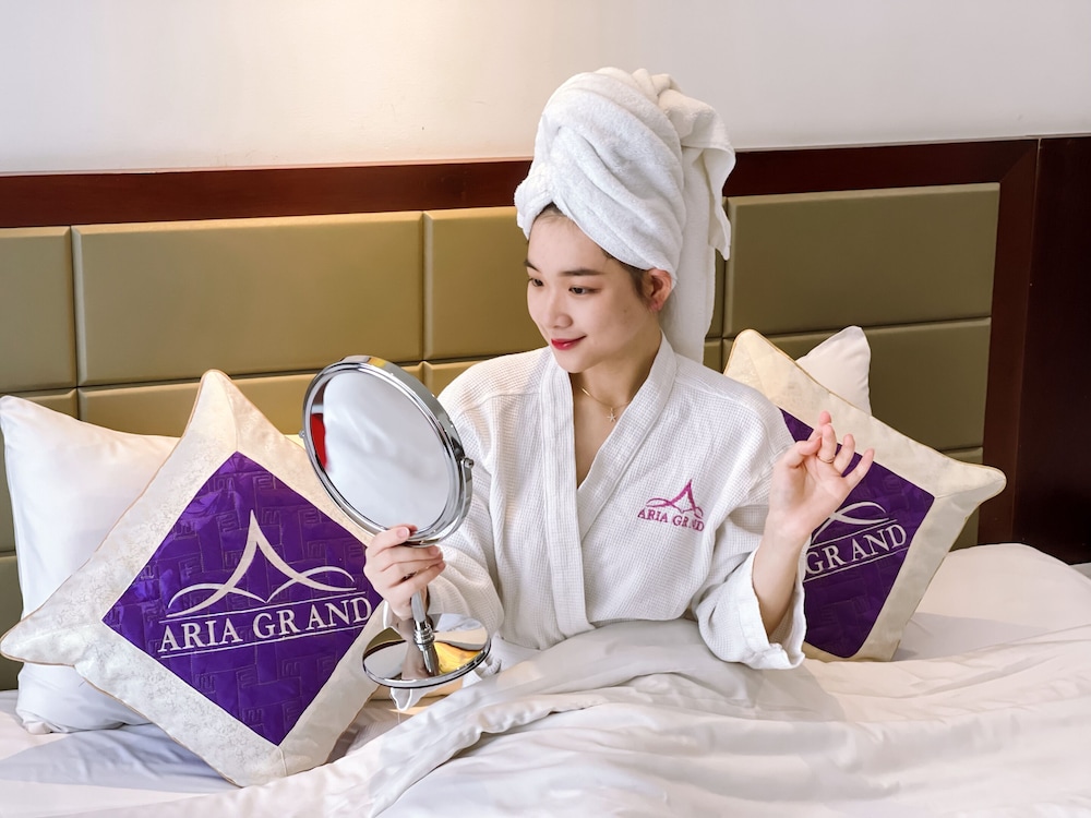 Aria Grand Hotel & Apartments 6/50